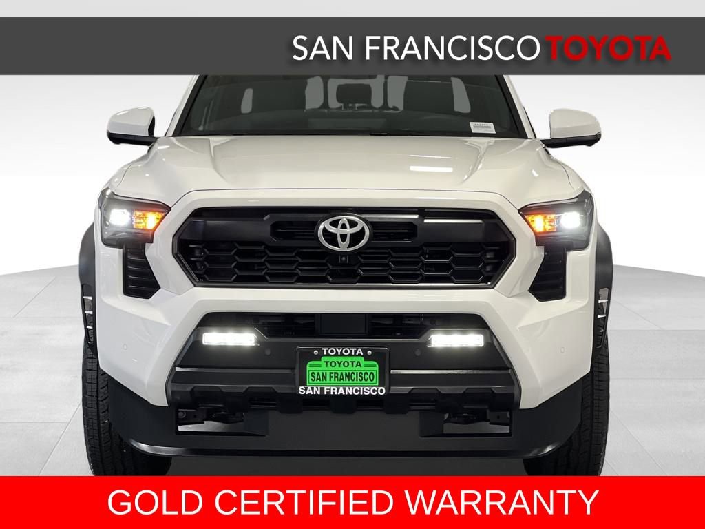 Certified 2025 Toyota Tacoma TRD Off-Road image 8