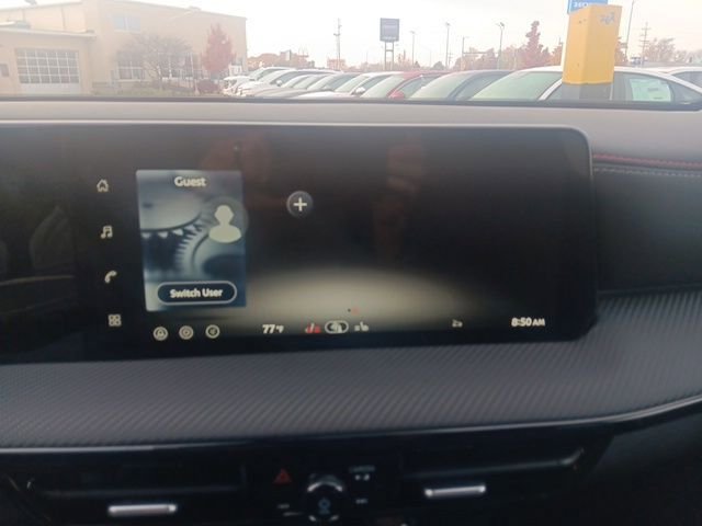 New 2026 Nissan Kicks SR w/ Cold Weather Package AWD/4WD image 21