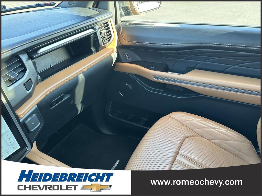 Used 2022 Ford Expedition Max Platinum image 37