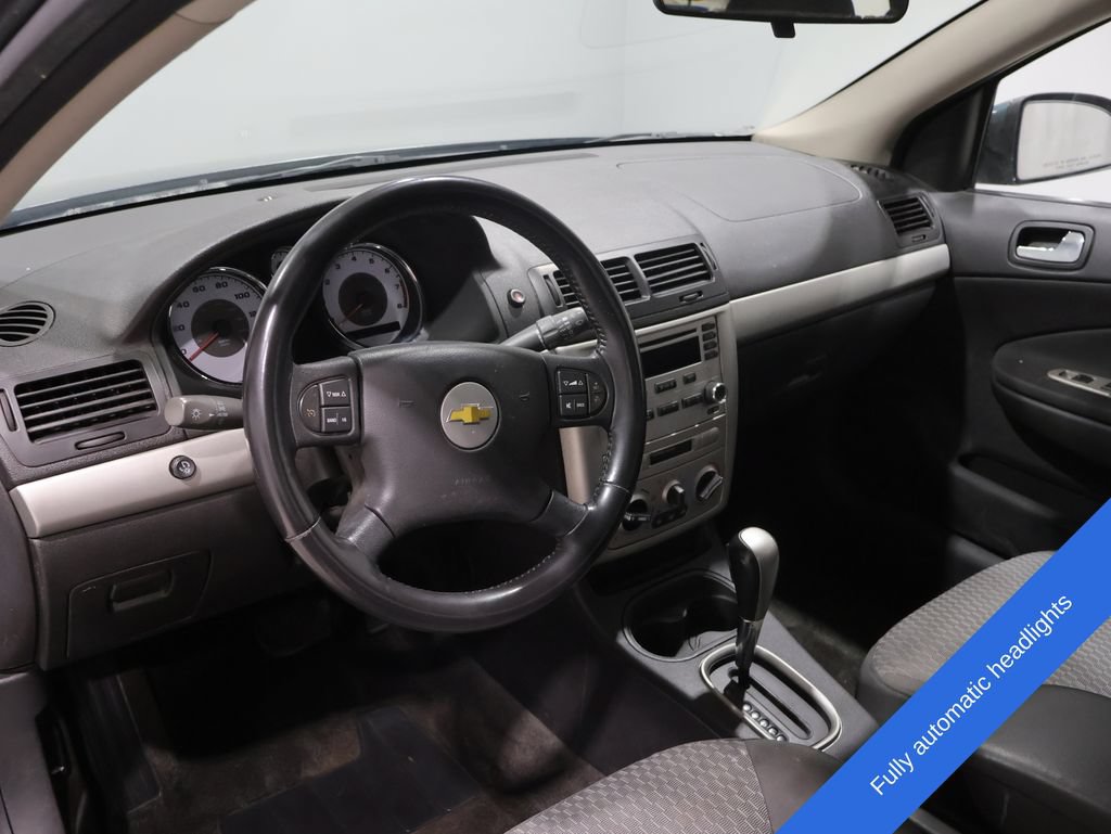 Used 2006 Chevrolet Cobalt LT w/ Preferred Equipment Group FWD image 3