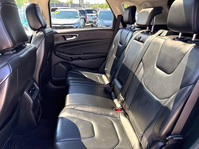 Used 2020 Ford Edge Titanium w/ Class II Trailer Tow Package AWD/4WD image 20