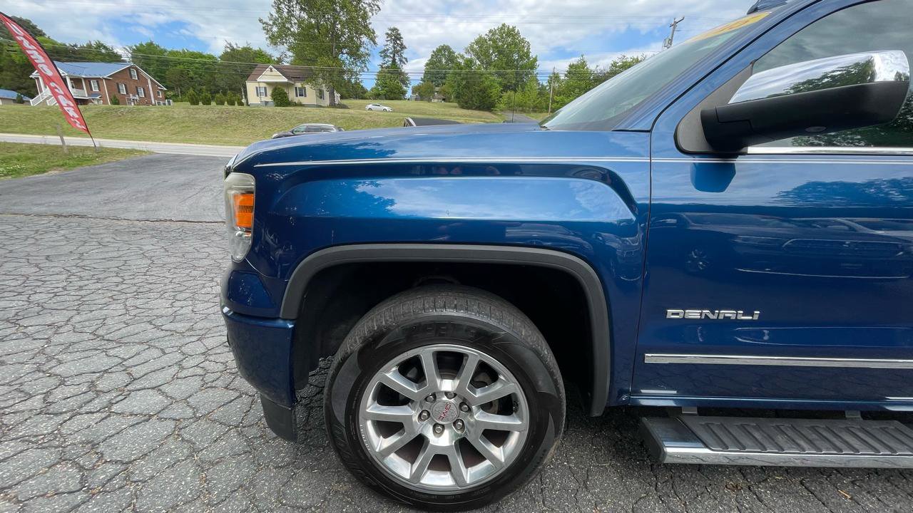 Used 2015 GMC Sierra 1500 Denali AWD/4WD image 2