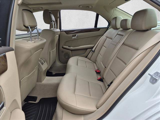Used 2011 Mercedes-Benz E 350 Sedan image 17