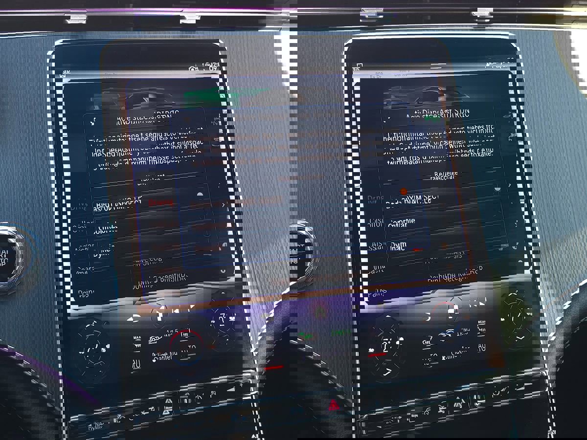 Used 2023 Mercedes-Benz EQE 500 4MATIC SUV image 47