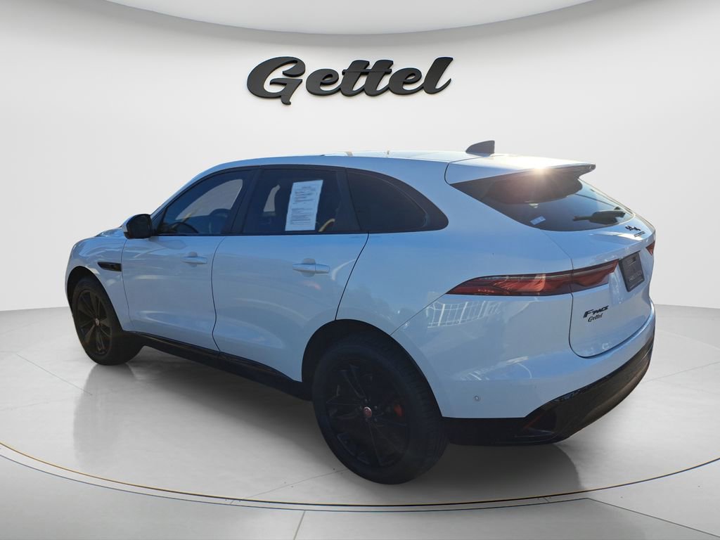 Used 2021 Jaguar F-PACE S image 6