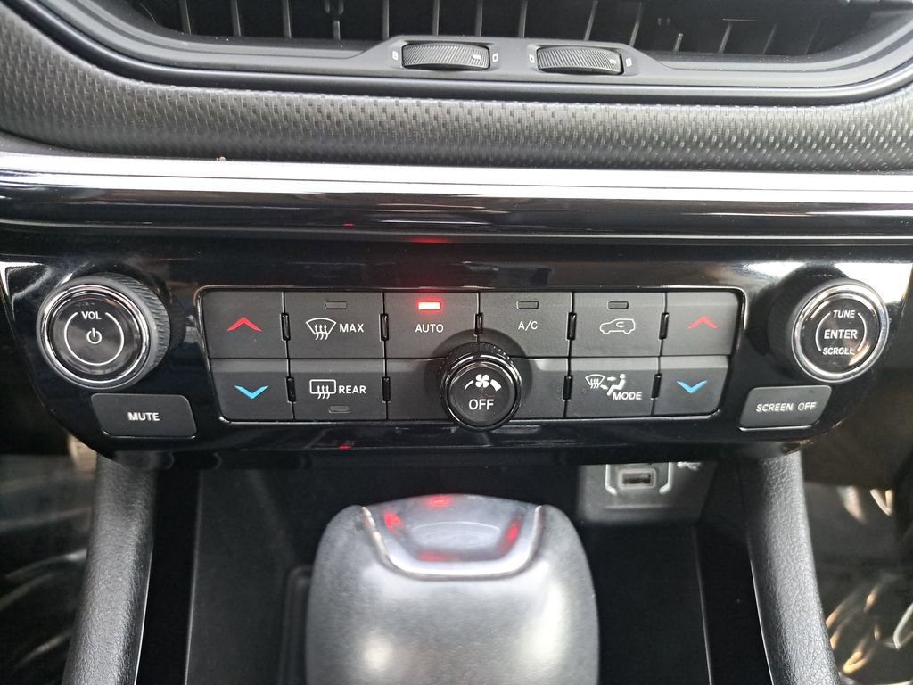 Certified 2022 Jeep Compass Trailhawk w/ Trailhawk Elite Group AWD/4WD image 23