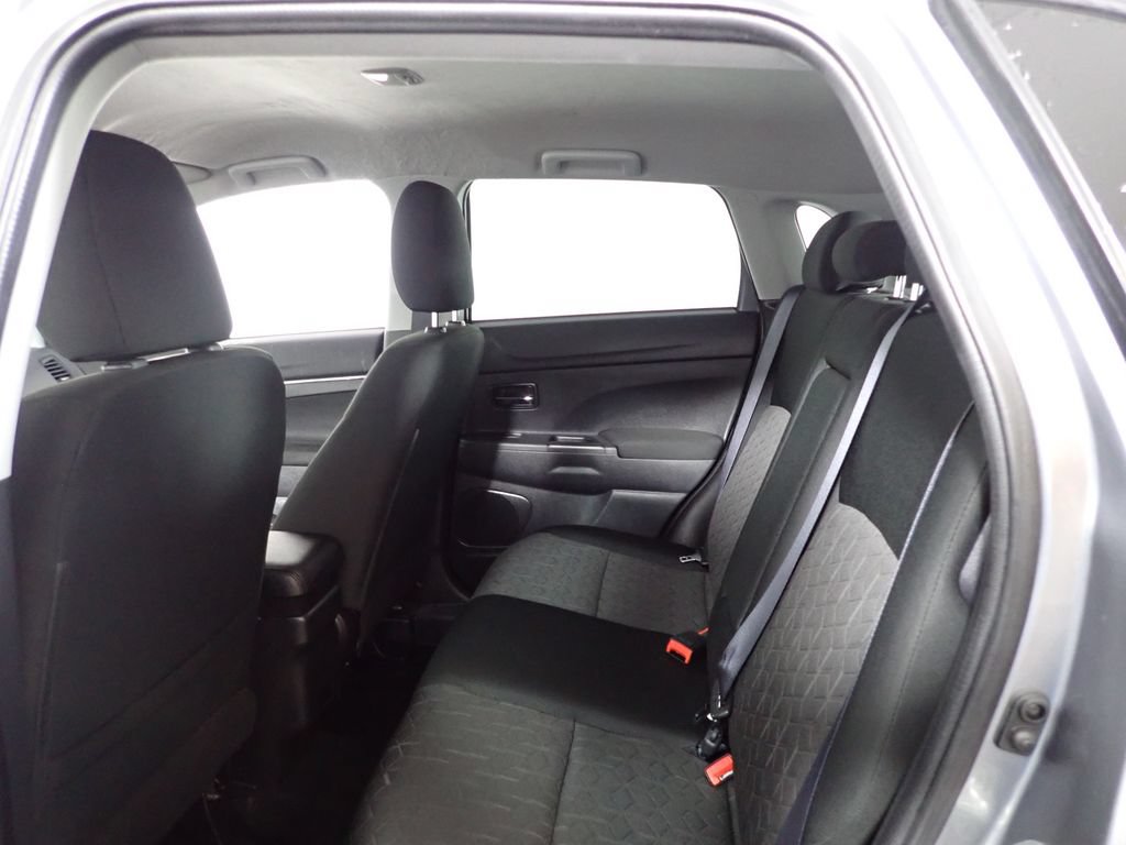 Used 2022 Mitsubishi Outlander Sport ES AWD/4WD image 29