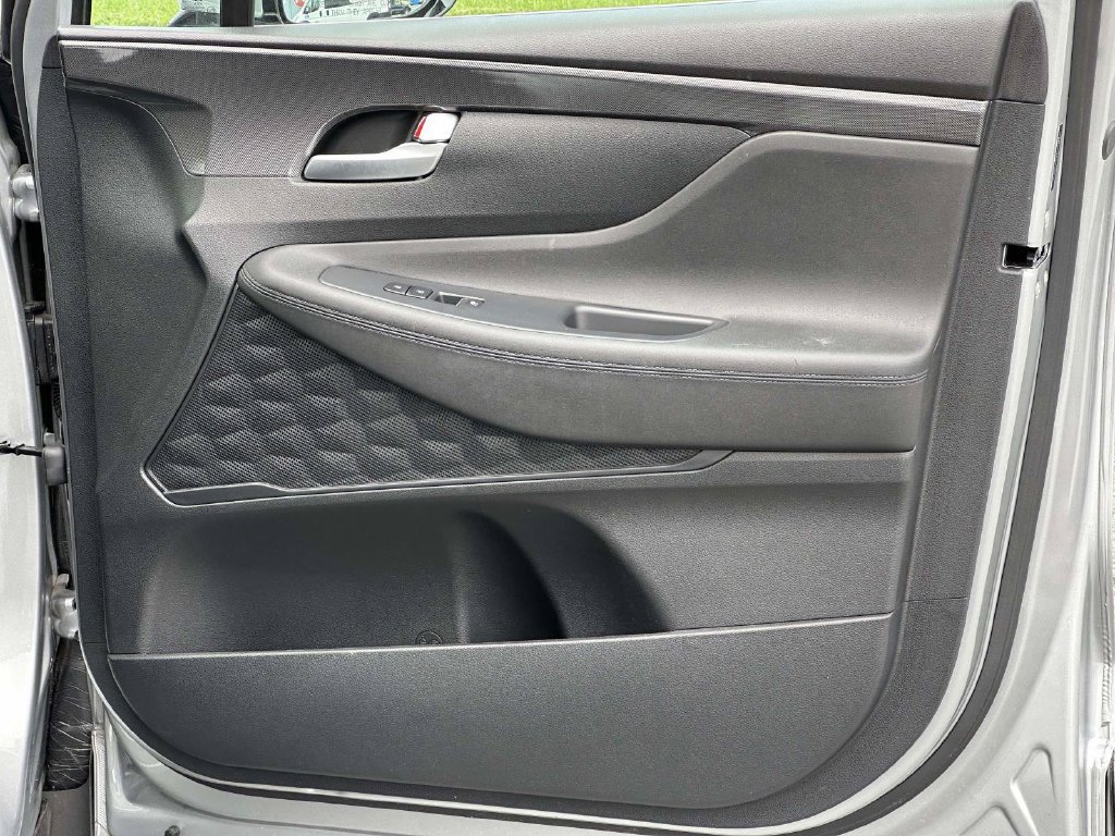 Certified 2023 Hyundai Santa Fe SEL AWD/4WD image 9
