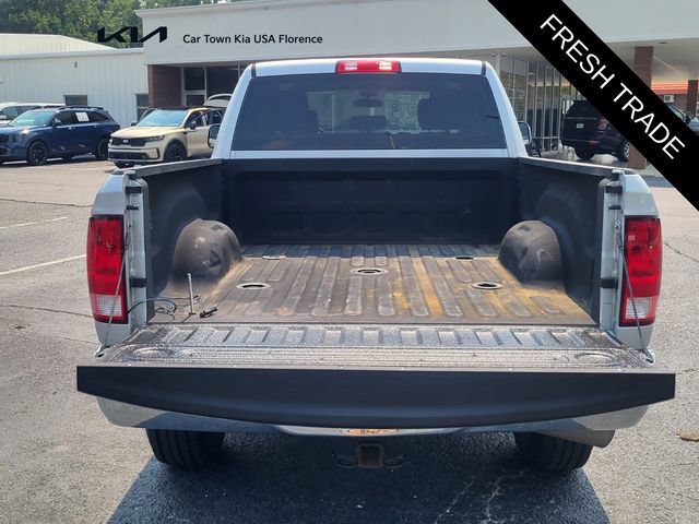 Used 2018 RAM 2500 Tradesman w/ Chrome Appearance Group RWD image 4