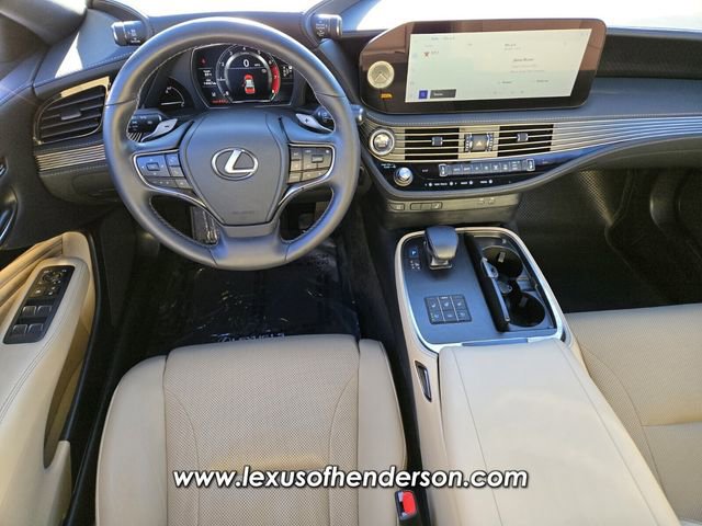 Certified 2023 Lexus LS 500 w/ Accessory Package (Z1) RWD image 14