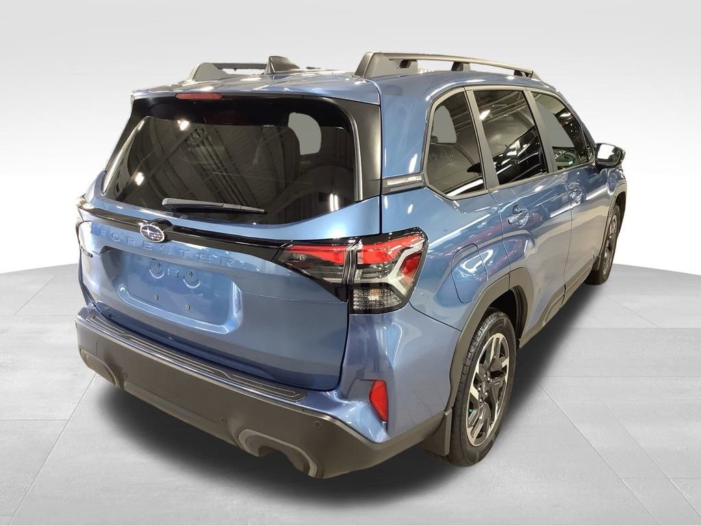 Certified 2025 Subaru Forester Limited image 8