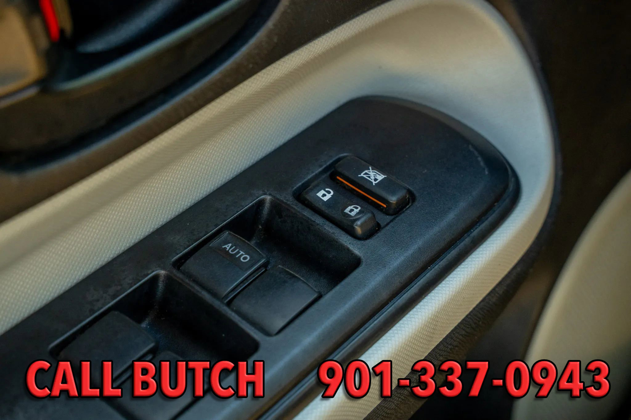 Used 2013 Toyota Prius C Four image 26