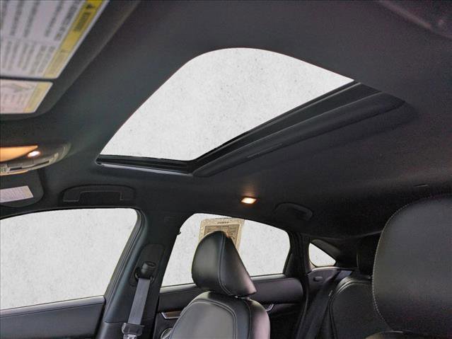 Used 2023 INFINITI QX55 Essential w/ Accent Package image 15