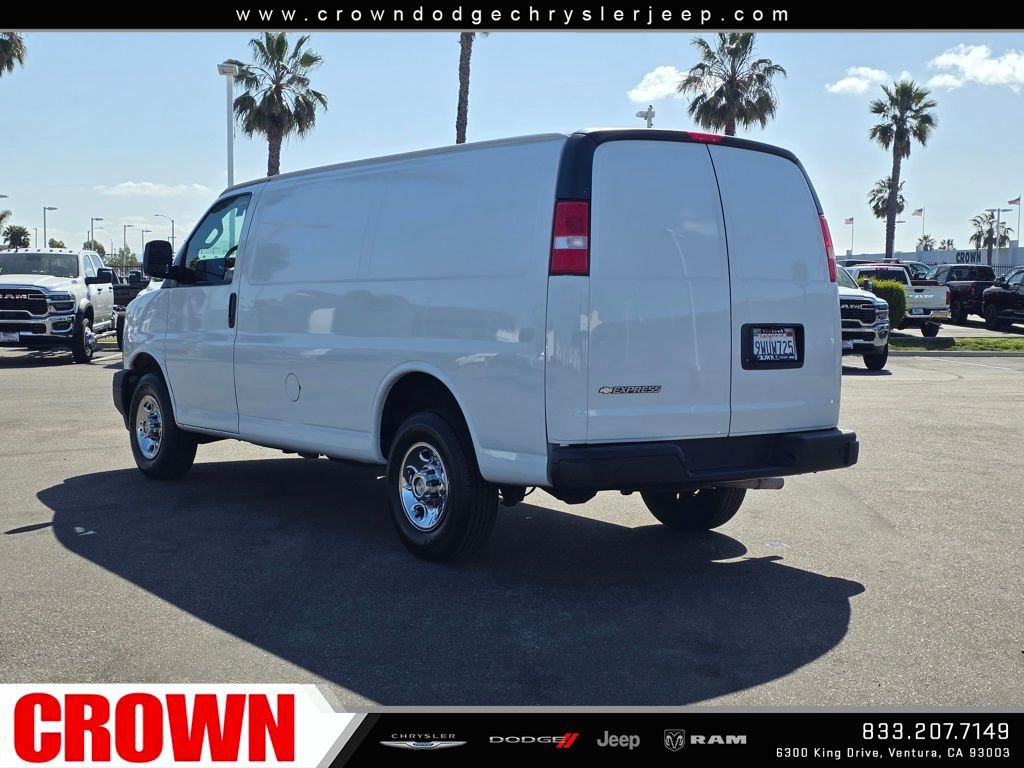 Used 2021 Chevrolet Express 2500 w/ Driver Convenience Package image 5