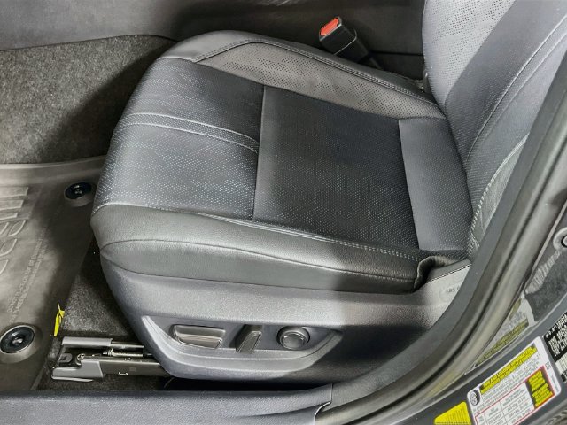 Used 2025 Toyota Camry XSE FWD image 20
