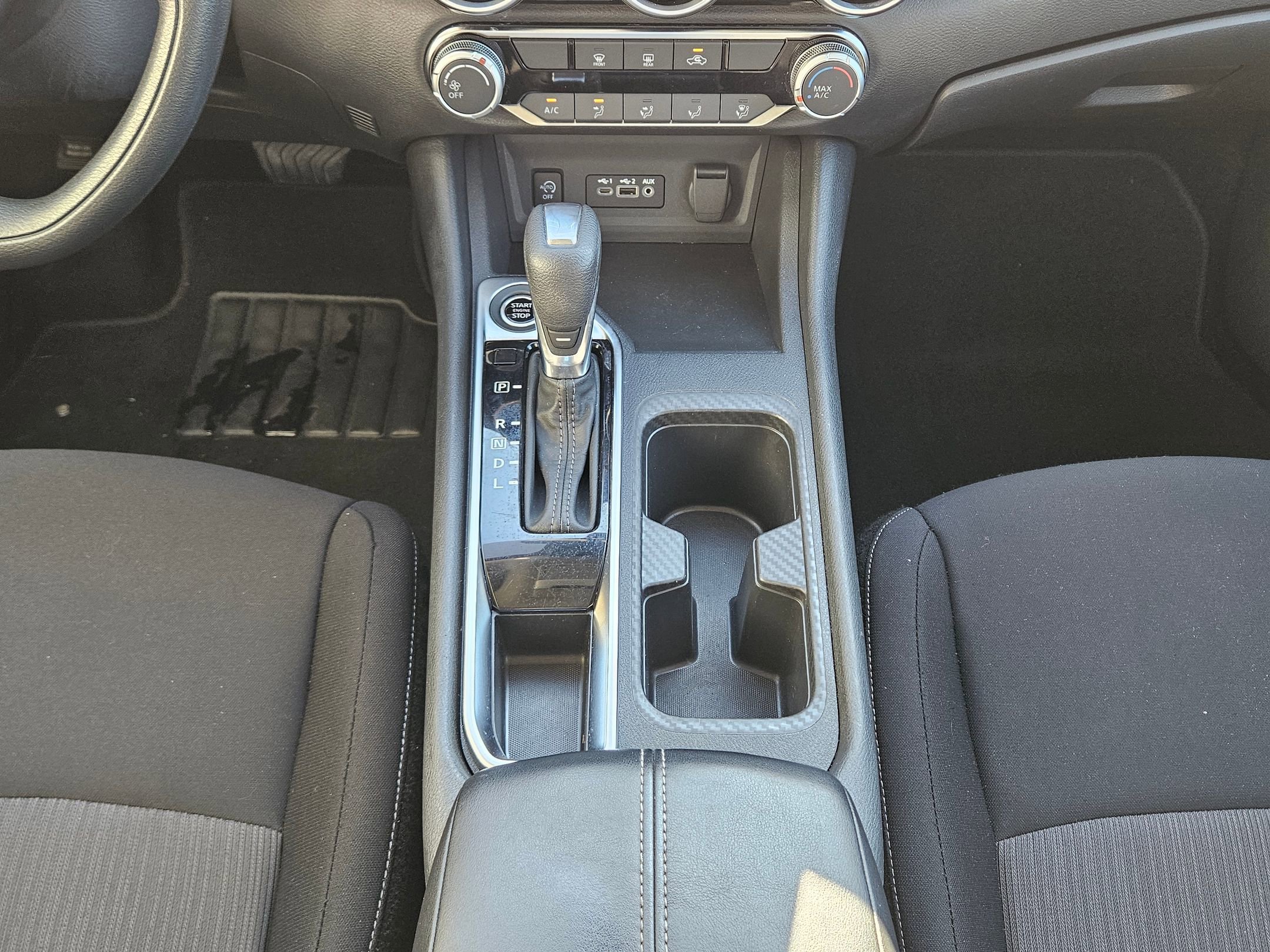 Used 2024 Nissan Sentra SV image 12