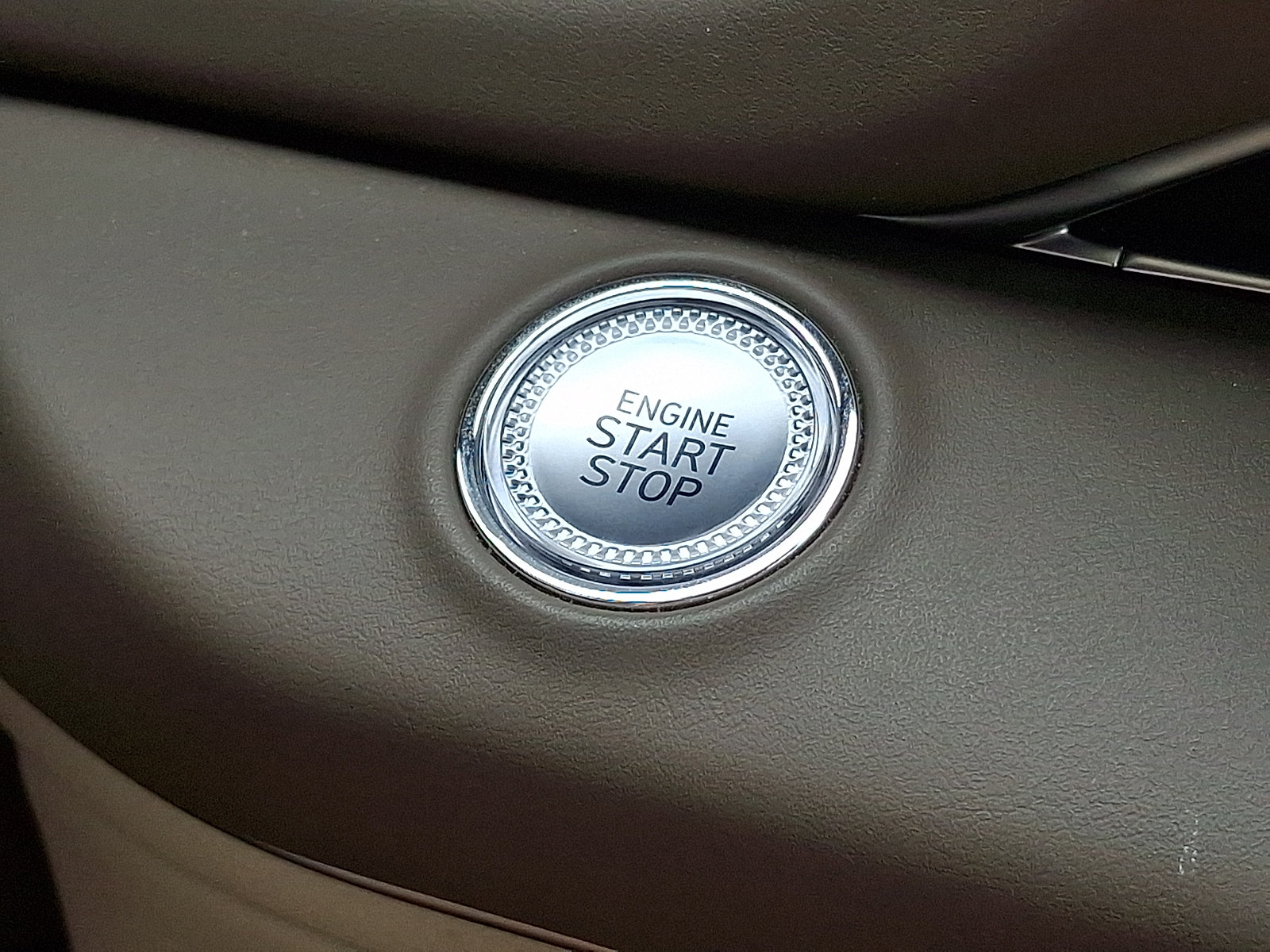 Certified 2024 Genesis GV80 2.5T AWD/4WD image 24