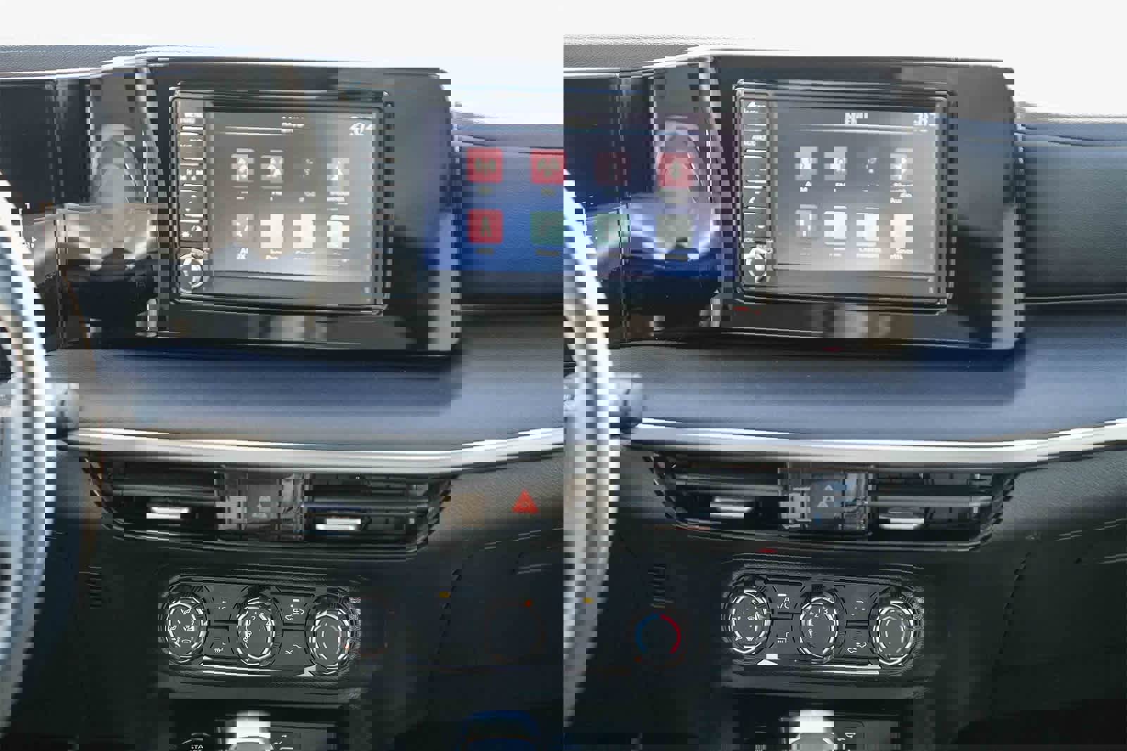 Used 2025 Nissan Kicks S w/ Charging Package image 13