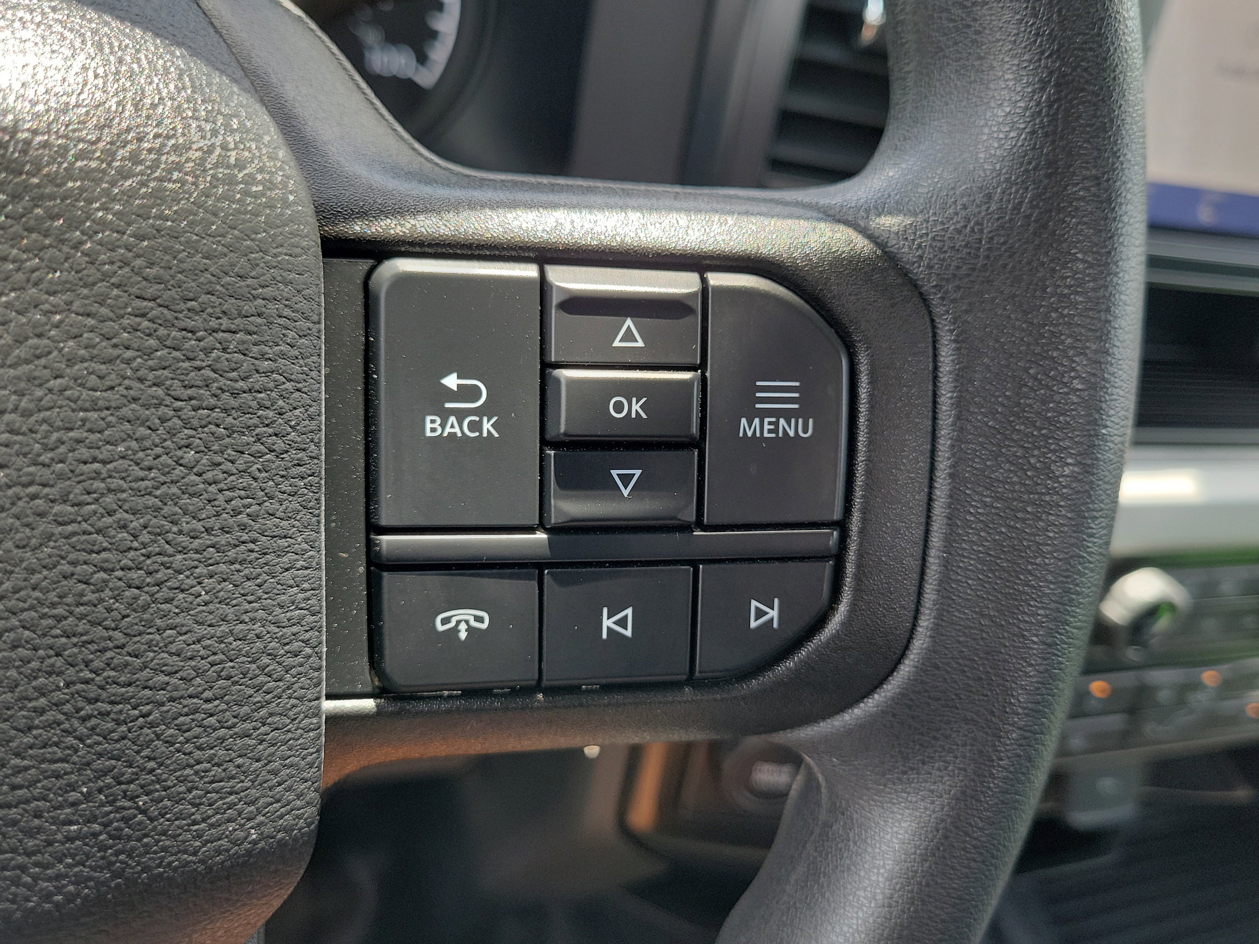 Used 2024 Ford F550 4x4 Regular Cab Super Duty image 18