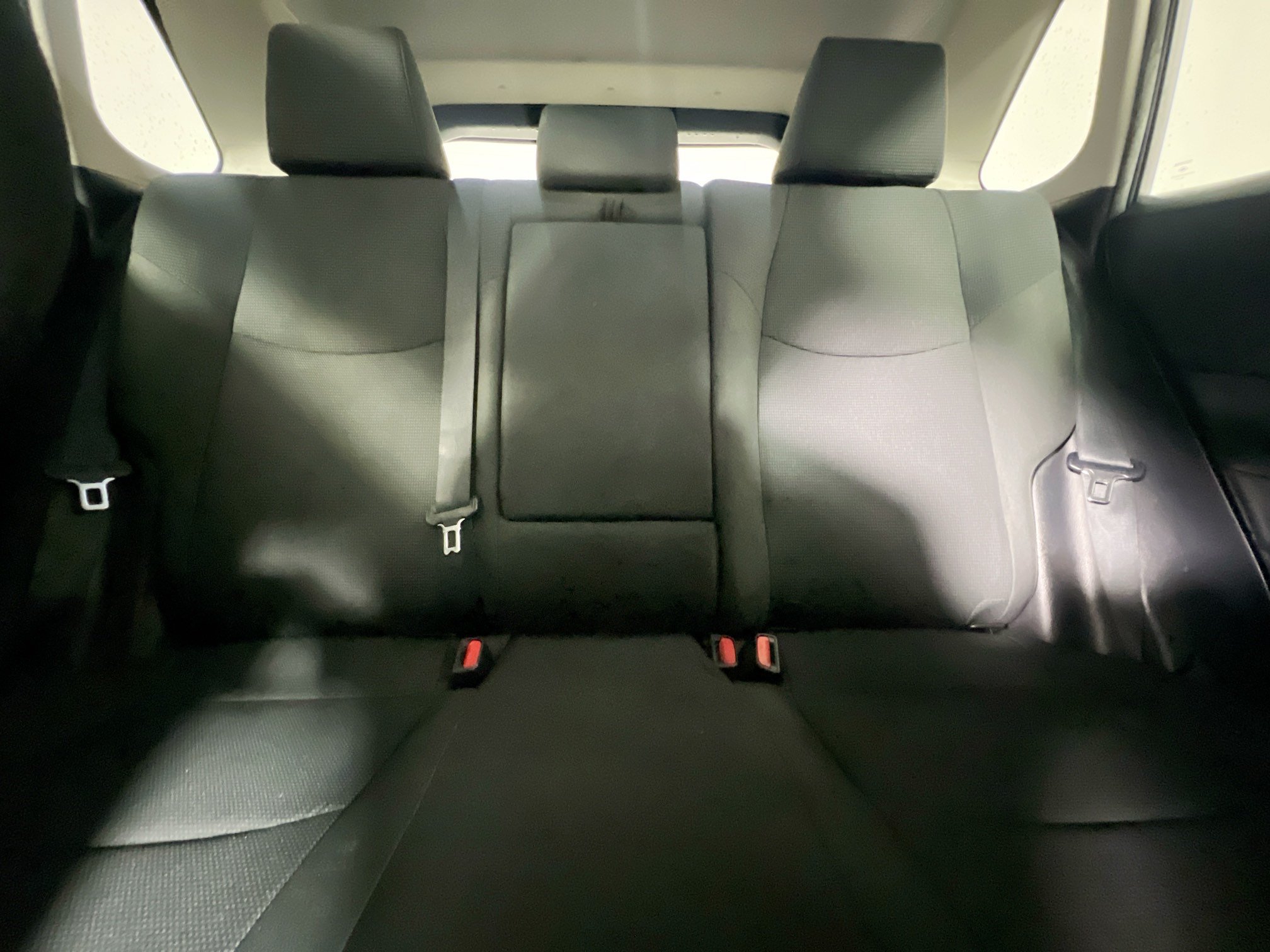 Used 2021 Toyota RAV4 LE FWD image 31