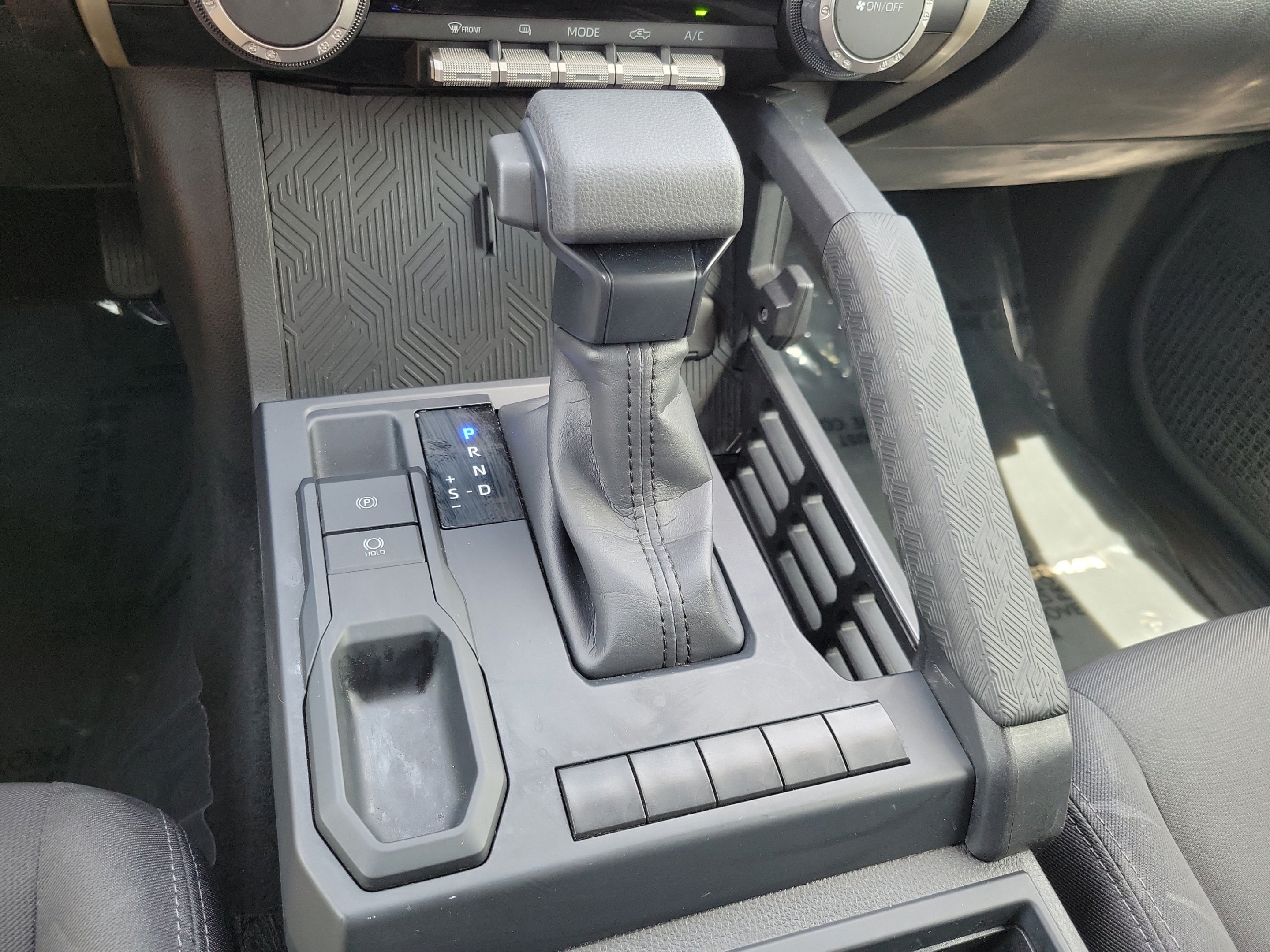 Used 2024 Toyota Tacoma SR w/ SR Upgrade Package RWD image 30