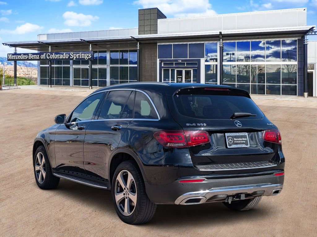 Used 2021 Mercedes-Benz GLC 300 4MATIC image 5