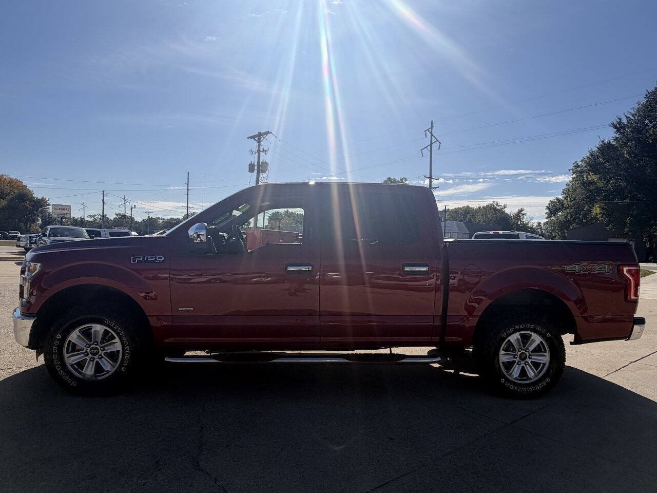 Used 2016 Ford F150 XLT AWD/4WD image 6