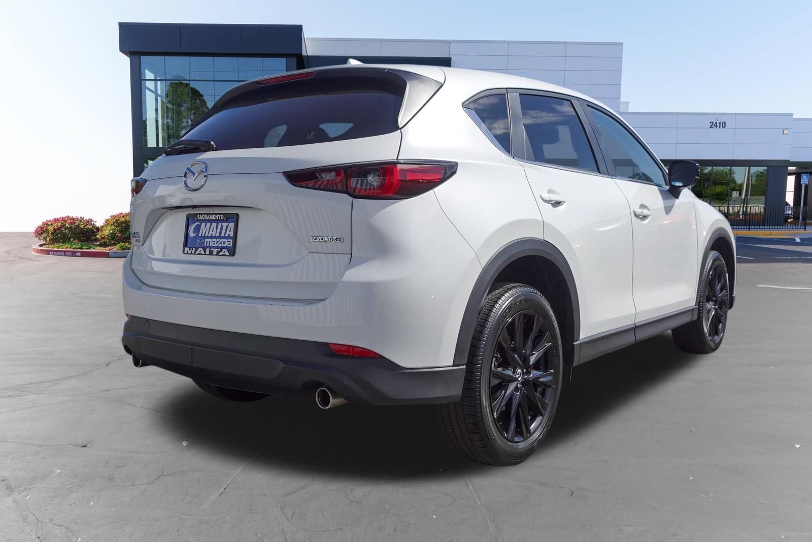 Certified 2025 MAZDA CX-5 Carbon Edition AWD/4WD image 4