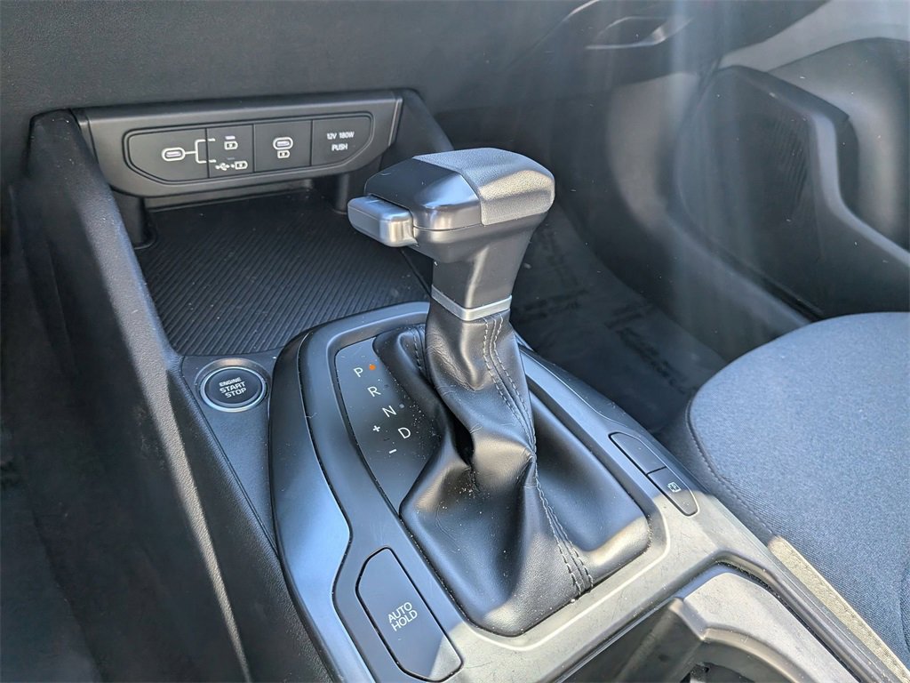 Used 2025 Kia K4 LXS image 19