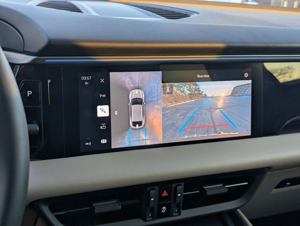 Certified 2025 Porsche Macan Electric image 24