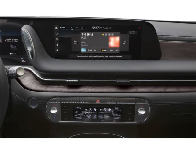 Certified 2023 Genesis G90 3.5T AWD/4WD image 13