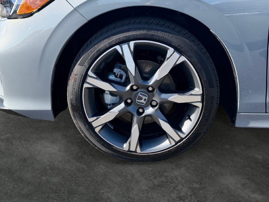 Used 2026 Honda Civic Sport Touring image 4