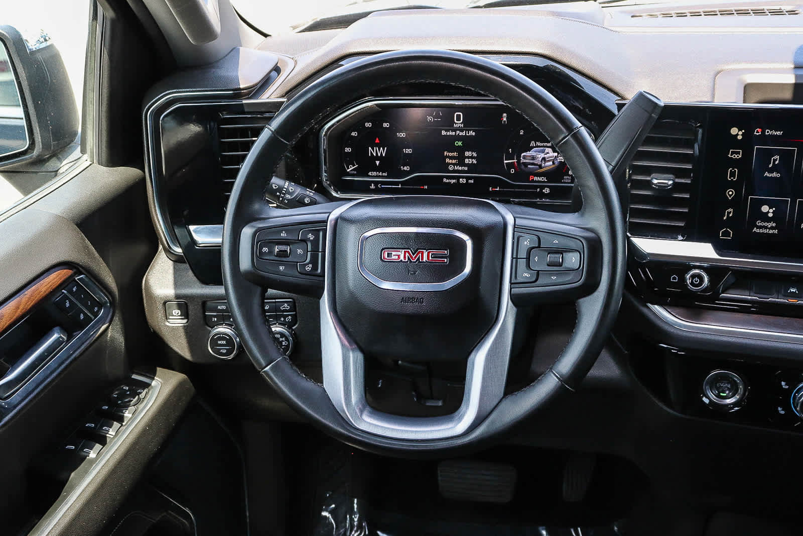 Used 2024 GMC Sierra 1500 SLT AWD/4WD image 19