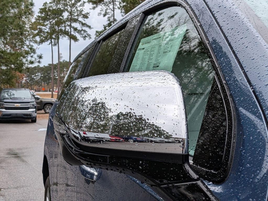 New 2026 Chevrolet Suburban Premier image 11