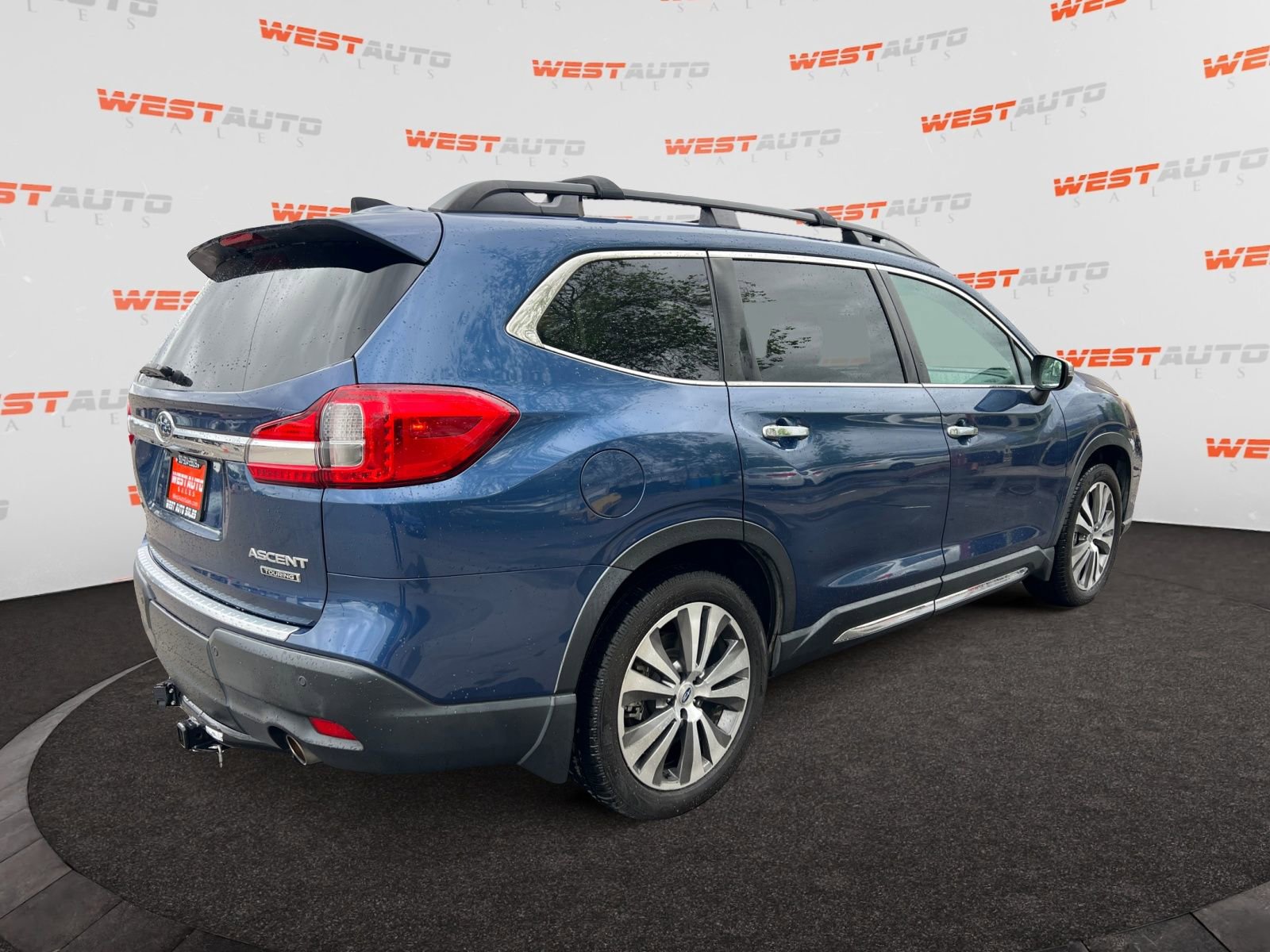 Used 2019 Subaru Ascent Touring AWD/4WD image 5