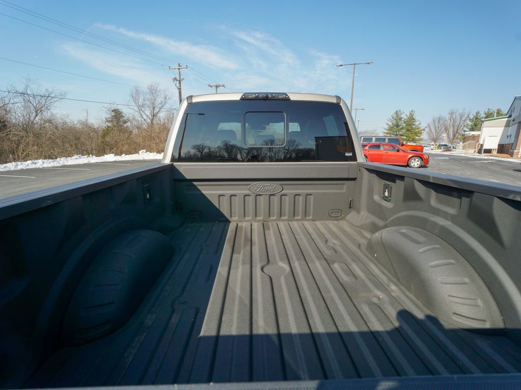 Used 2017 Ford F250 Lariat w/ Lariat Ultimate Package image 13