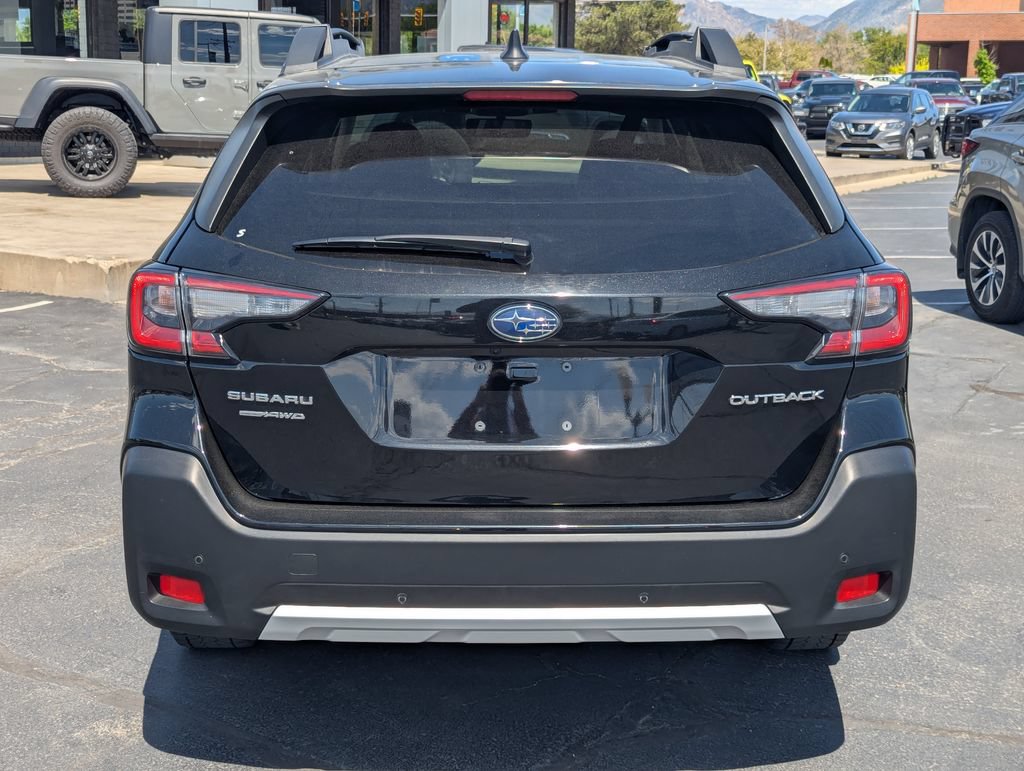 Used 2024 Subaru Outback Limited AWD/4WD image 6
