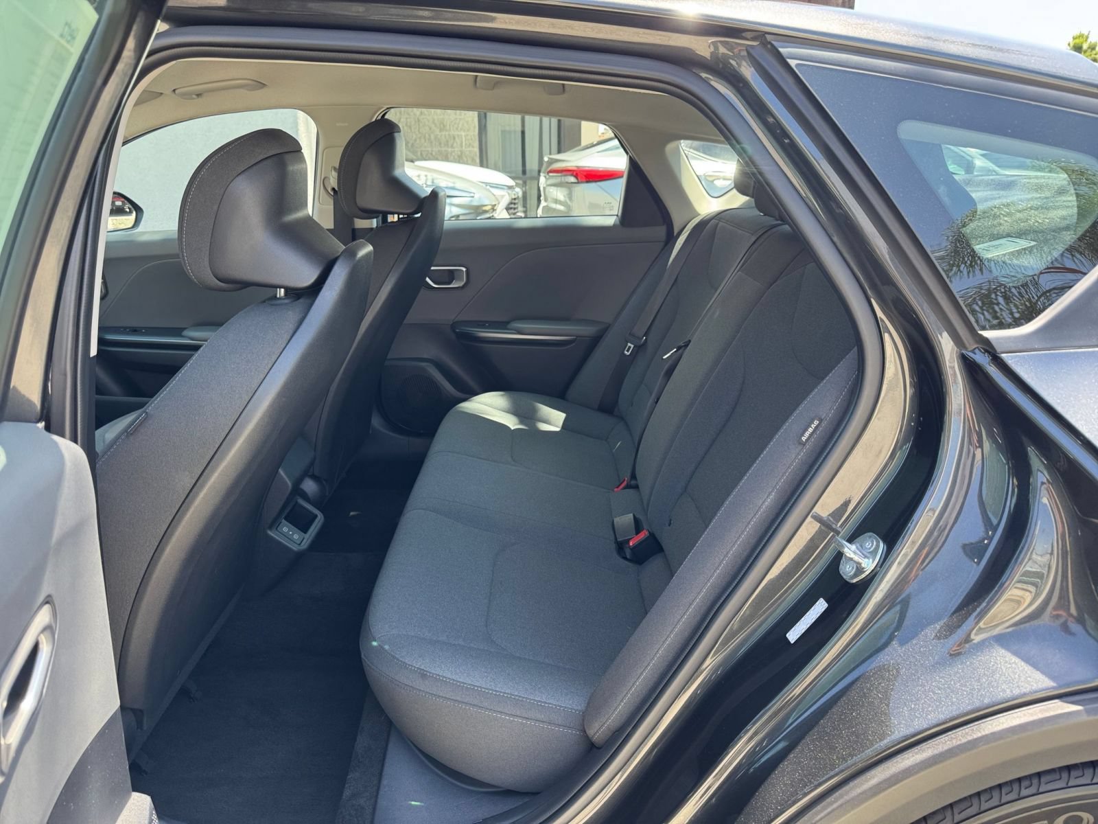 Used 2025 Kia K4 FWD image 25