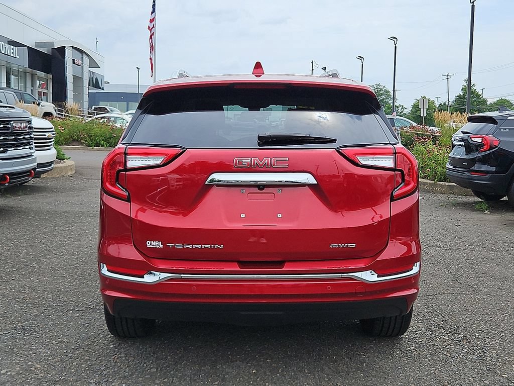 Certified 2023 GMC Terrain Denali w/ Denali Premium Package AWD/4WD image 5