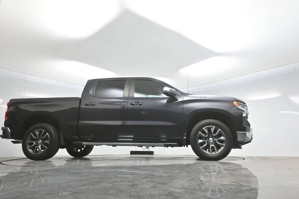 Used 2022 Chevrolet Silverado 1500 LT RWD image 60