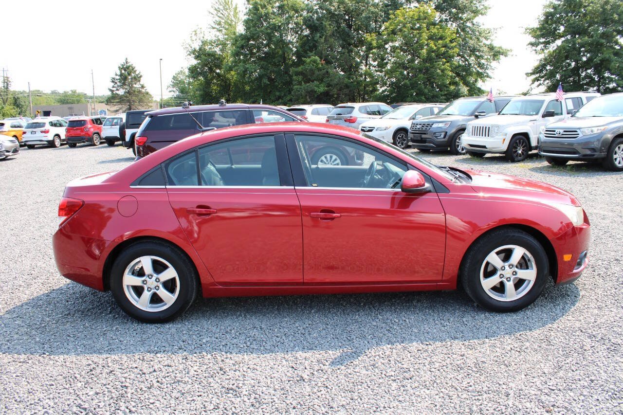 Used 2011 Chevrolet Cruze LT FWD image 6