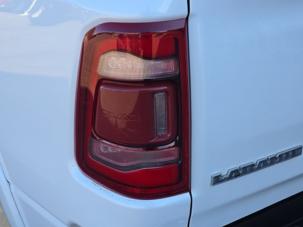 Used 2022 RAM 1500 Laramie w/ Cold Weather Group AWD/4WD image 34