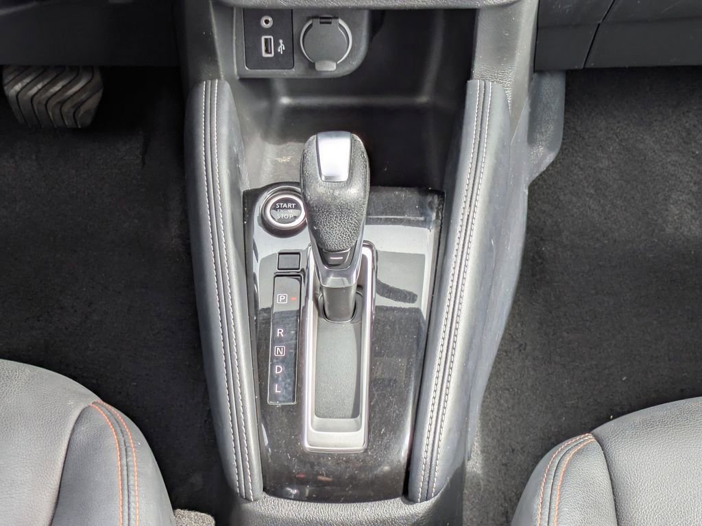 Used 2019 Nissan Kicks SR w/ SR Premium Package image 23