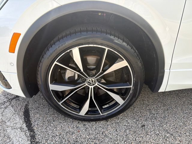 Certified 2023 Volkswagen Tiguan SEL R-Line AWD/4WD image 13