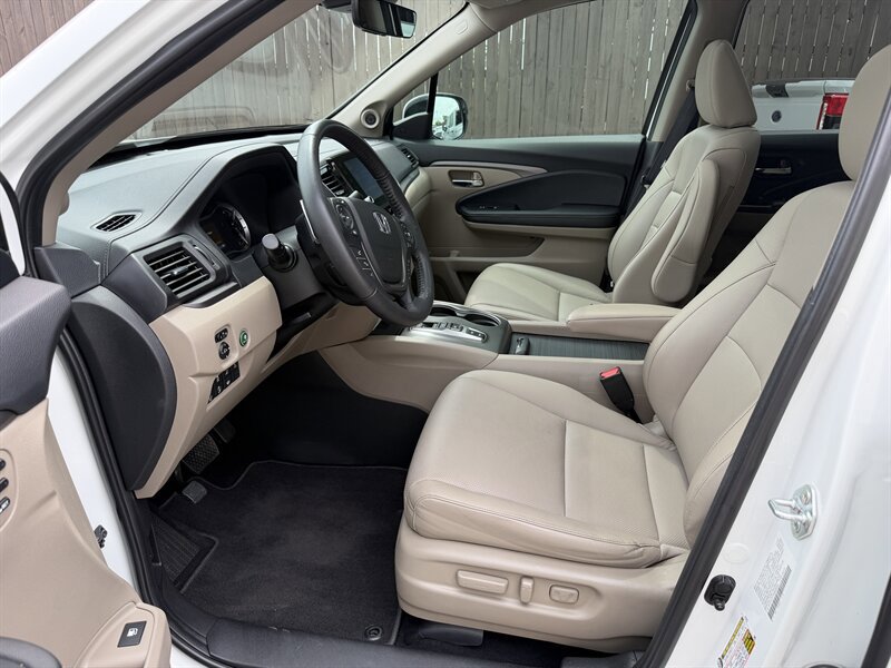 Used 2022 Honda Ridgeline RTL-E image 21