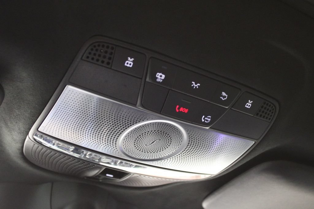 Certified 2020 Mercedes-Benz G 63 AMG 4MATIC w/ Stronger Than Time Edition image 29