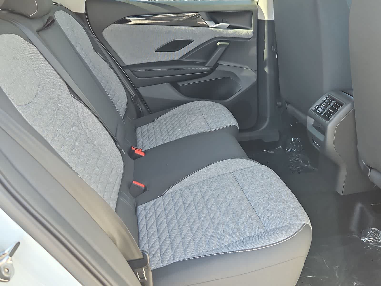 Used 2026 Volkswagen Tiguan S FWD image 21