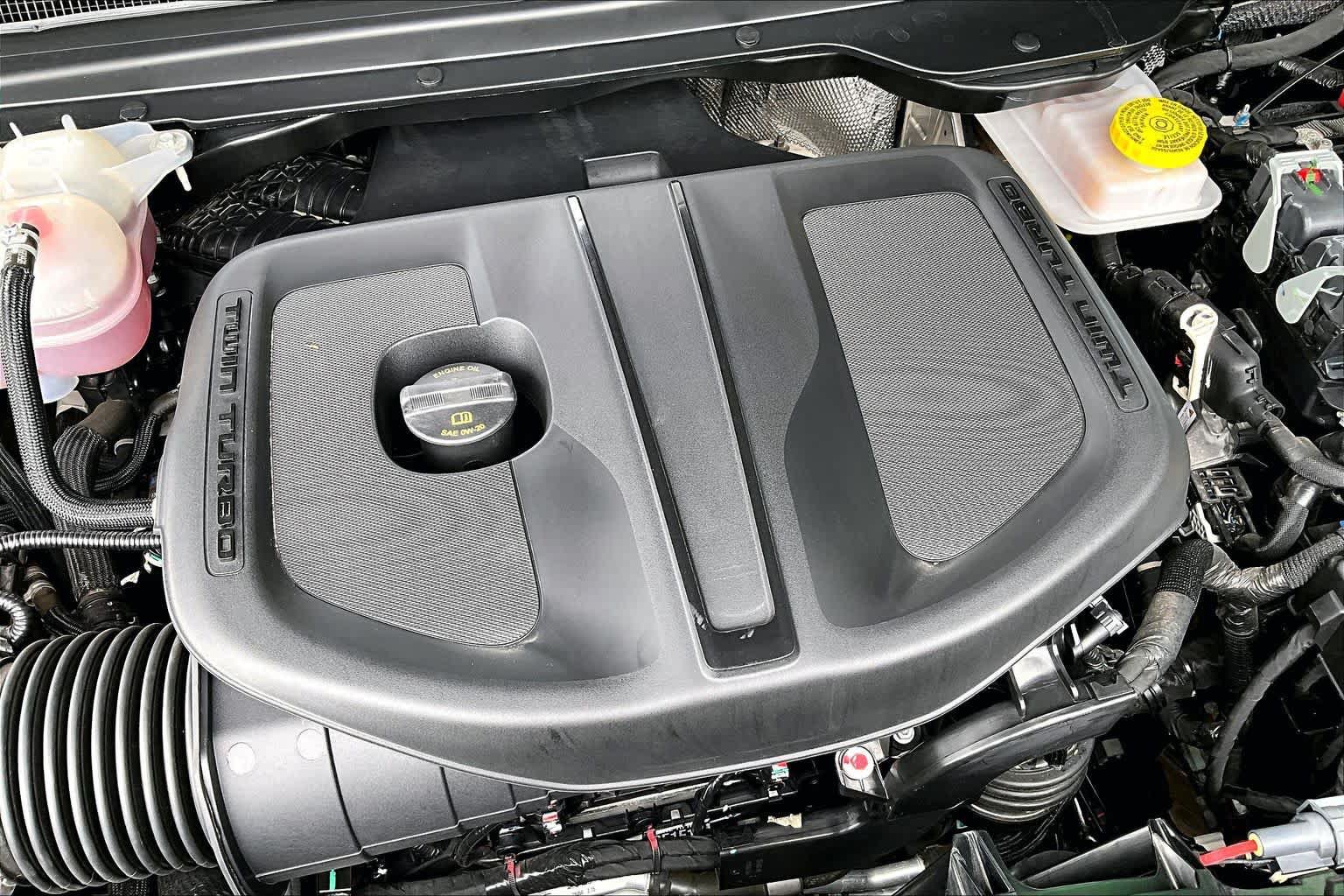 Used 2025 RAM 1500 Big Horn AWD/4WD image 31