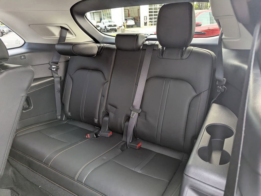 Used 2025 MAZDA CX-90 3.3 Turbo w/ Premium Sport Pkg image 16