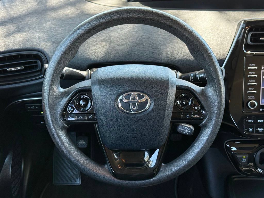 Used 2022 Toyota Prius LE FWD image 19